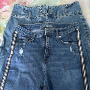 Forever 21 High Rise wild fabe Blue Jeans with Stripes 29